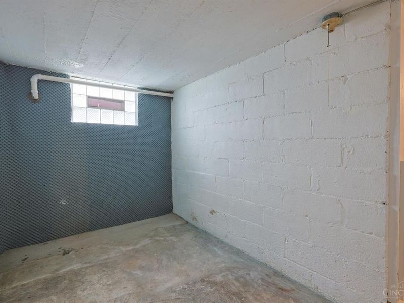 221 E Mechanic Street, Reading, OH 45215 Photo 24