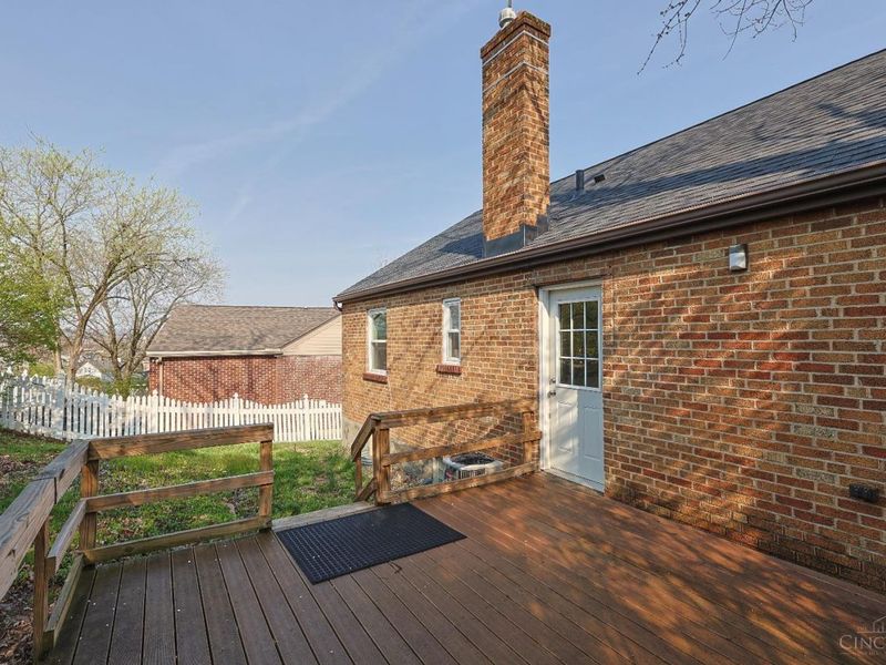 221 E Mechanic Street, Reading, OH 45215 Photo 27