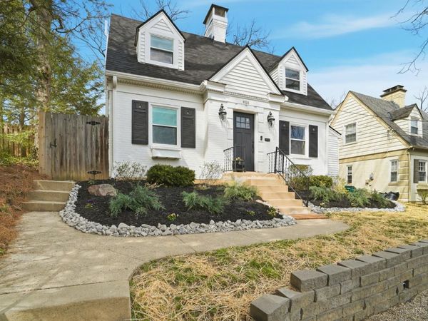 4926 Le Blond Avenue, Cincinnati, OH 45208