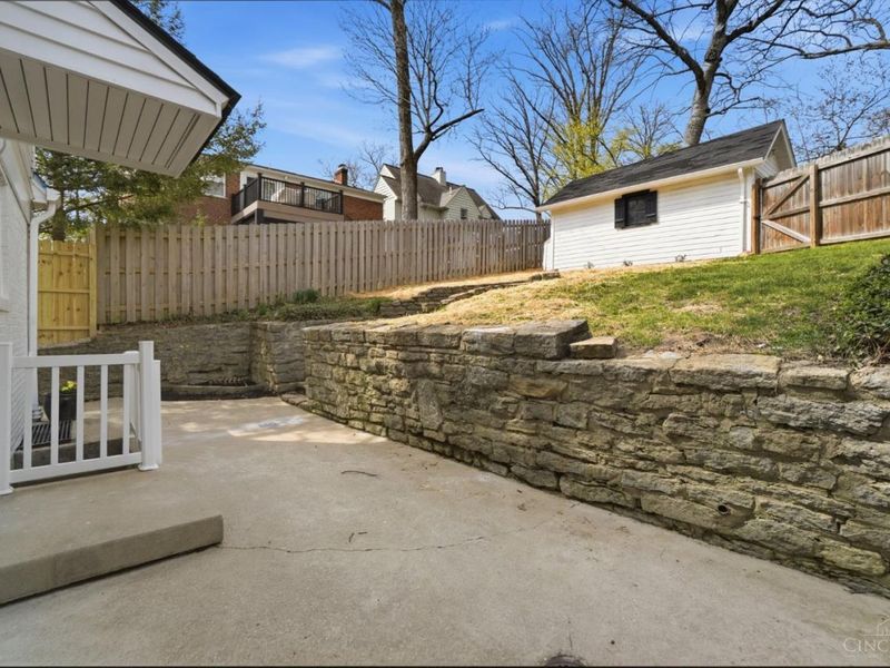4926 Le Blond Avenue, Cincinnati, OH 45208 Photo 40