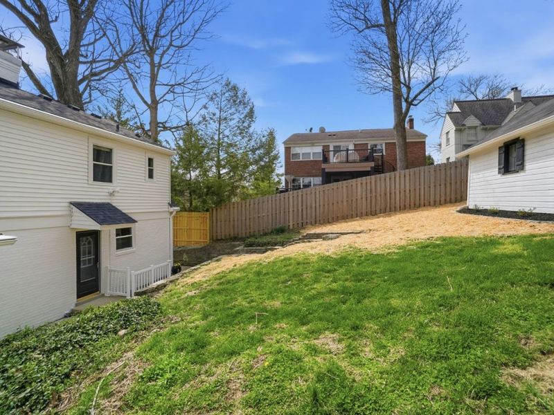 4926 Le Blond Avenue, Cincinnati, OH 45208 Photo 41