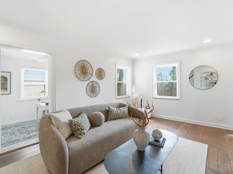 4926 Le Blond Avenue, Cincinnati, OH 45208 Photo 8