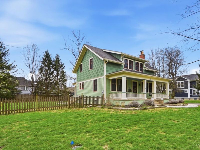 801 Park Avenue, Terrace Park, OH 45174 Photo 2