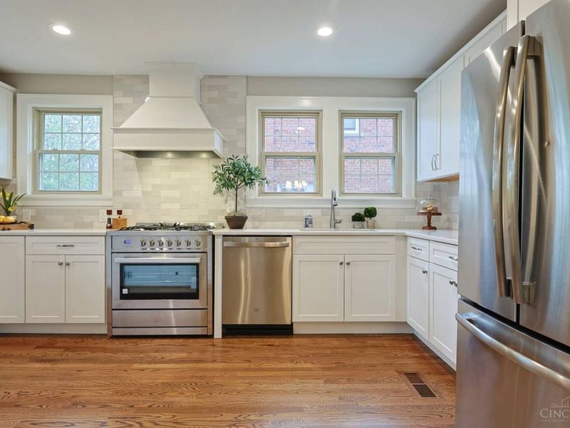 1568 Wittekind Terrace, Cincinnati, OH 45224 Photo 13