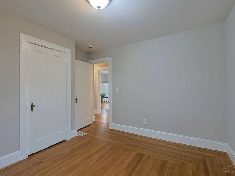 1568 Wittekind Terrace, Cincinnati, OH 45224 Photo 27