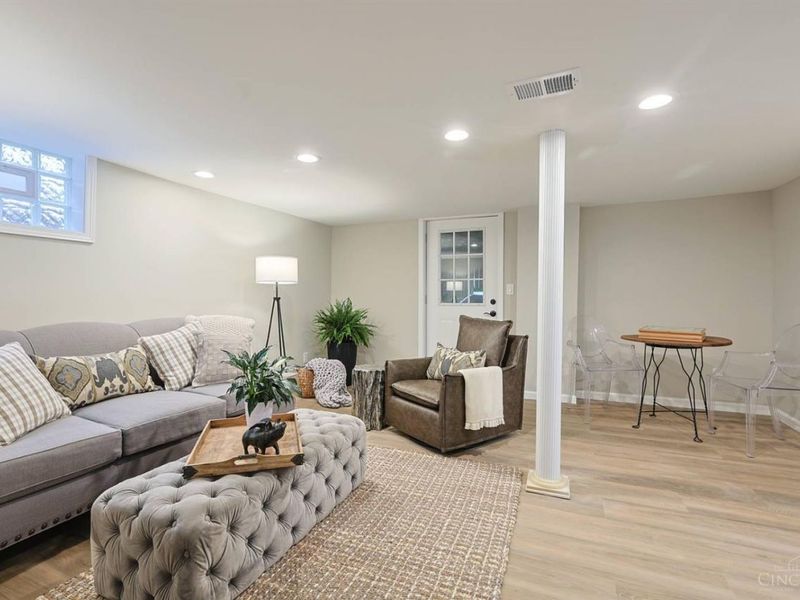 1568 Wittekind Terrace, Cincinnati, OH 45224 Photo 31