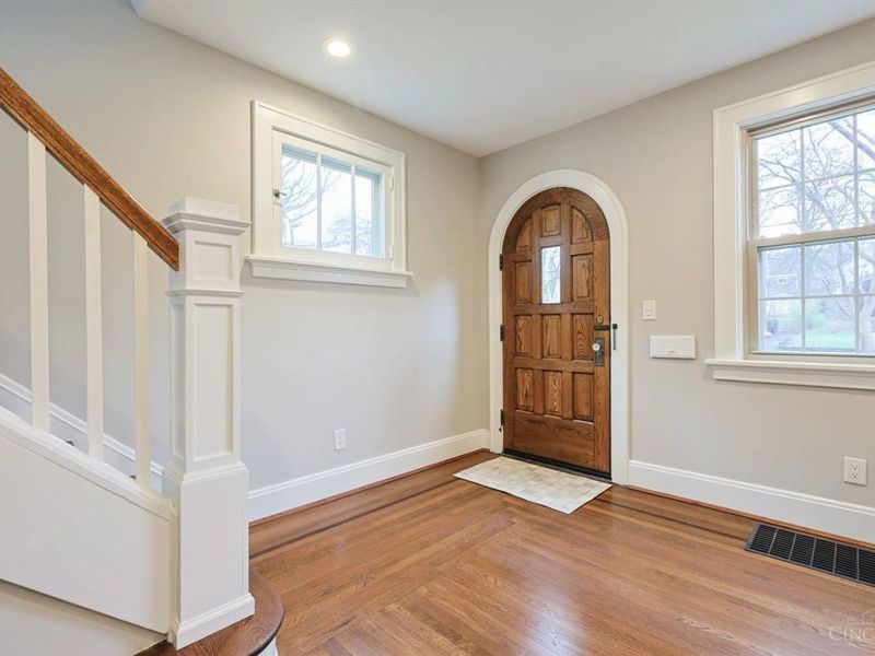 1568 Wittekind Terrace, Cincinnati, OH 45224 Photo 5