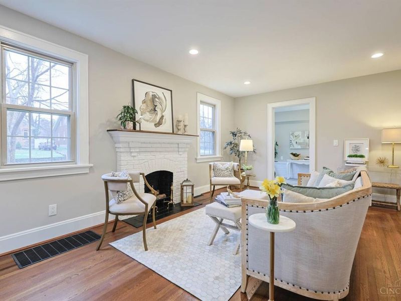 1568 Wittekind Terrace, Cincinnati, OH 45224 Photo 8