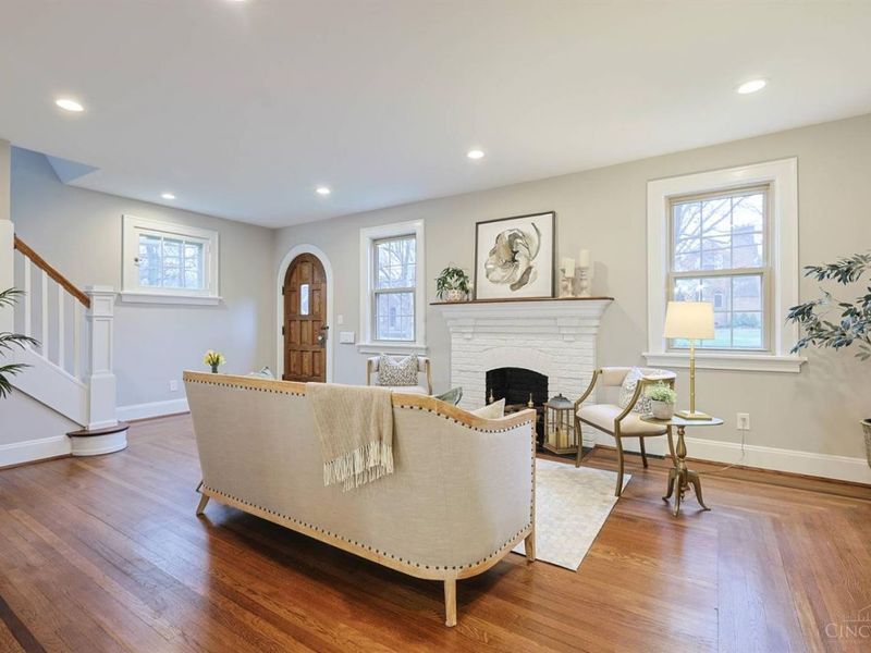 1568 Wittekind Terrace, Cincinnati, OH 45224 Photo 9