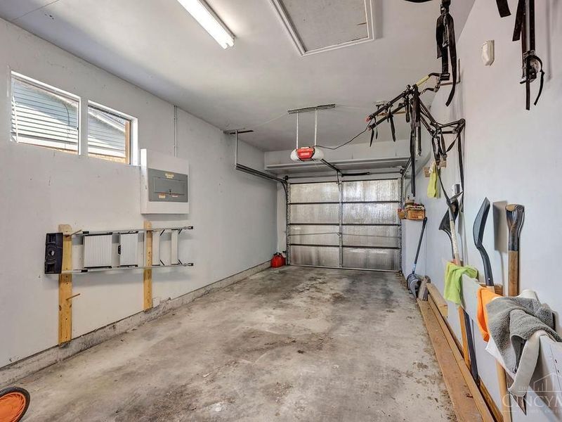 1088 Pinehollow Lane, Cincinnati, OH 45231 Photo 30