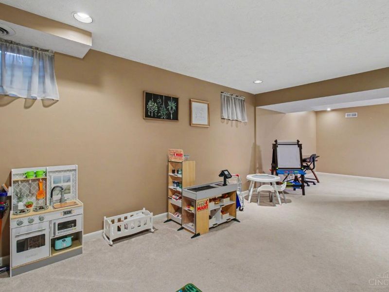 1004 Vixen Drive, Union Twp, OH 45245 Photo 32