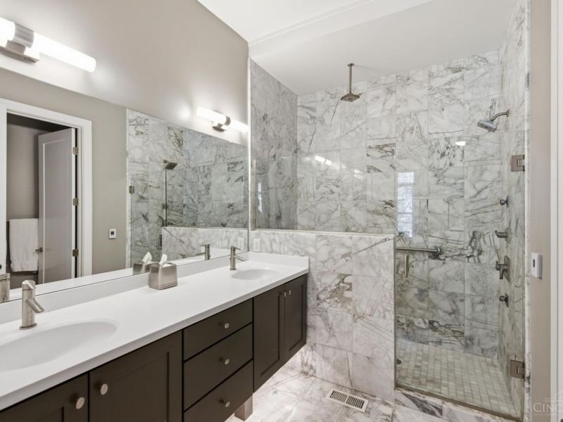 1507 Elm Street, Cincinnati, OH 45202 Photo 12