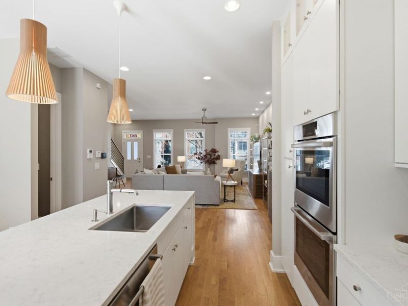 1507 Elm Street, Cincinnati, OH 45202 Photo 6