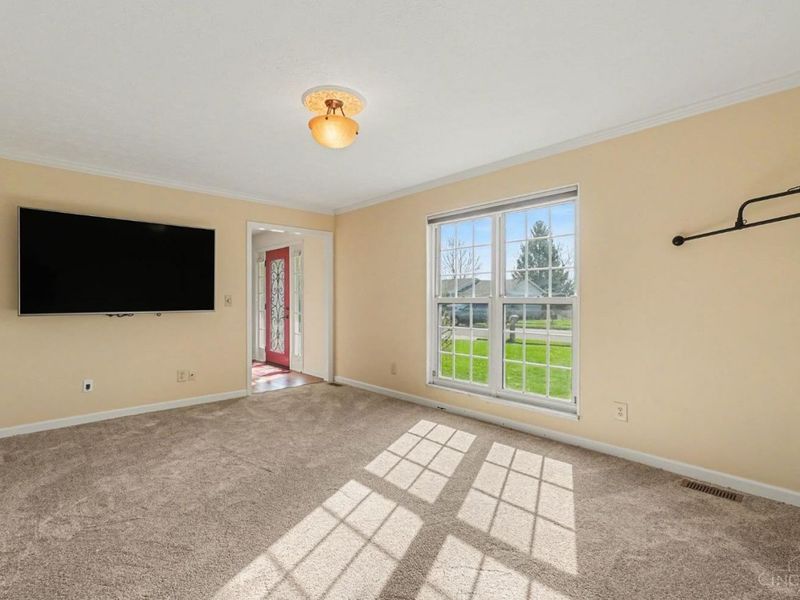 1342 Evalie Drive, Fairfield, OH 45014 Photo 2