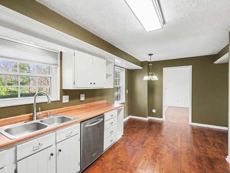 1342 Evalie Drive, Fairfield, OH 45014 Photo 6