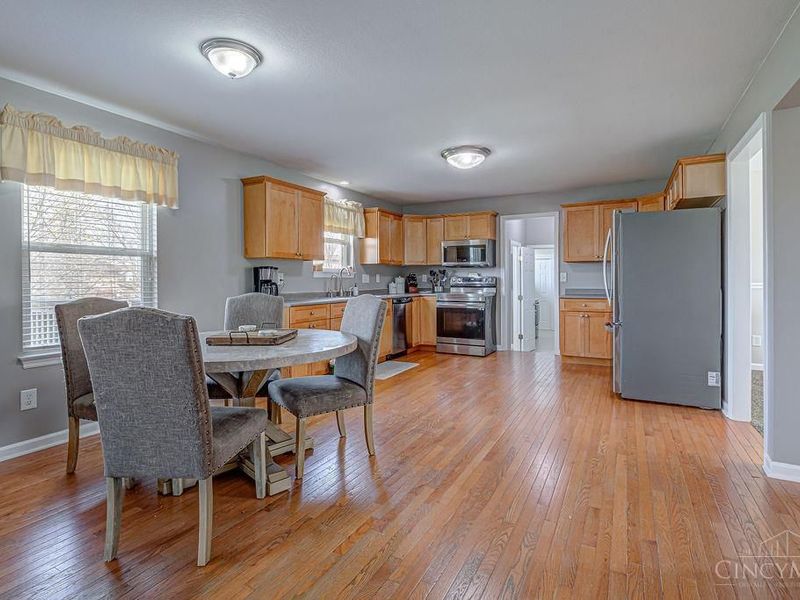 1399 Treaty Court, Hamilton, OH 45013 Photo 5