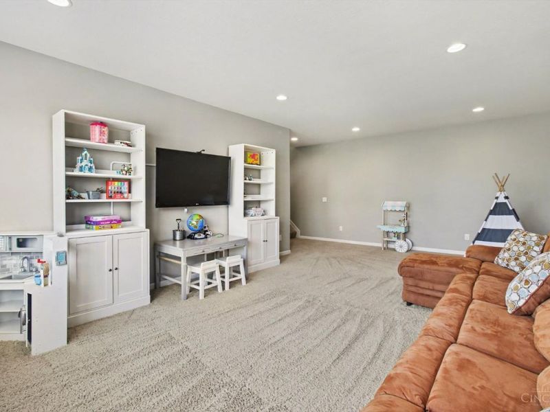 7154 Birkdale Drive, Hamilton Twp, OH 45039 Photo 31