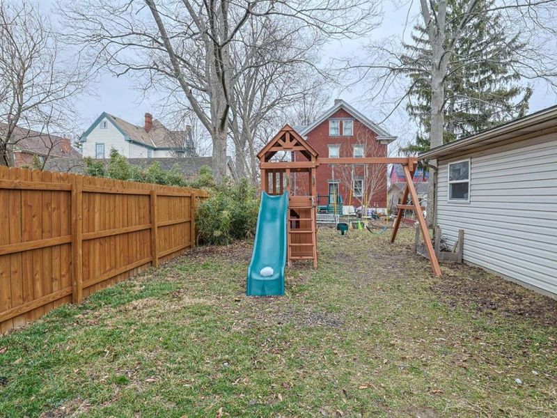 2272 Monroe Avenue, Norwood, OH 45212 Photo 41