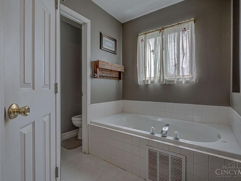 711 Hunter Court, Trenton, OH 45067 Photo 29