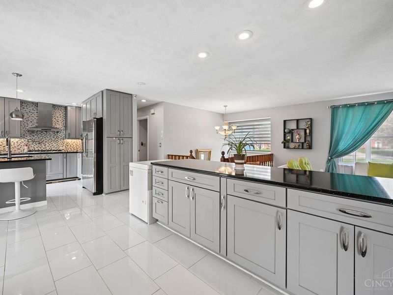 11388 Marlette Drive, Symmes Township, OH 45249 Photo 13