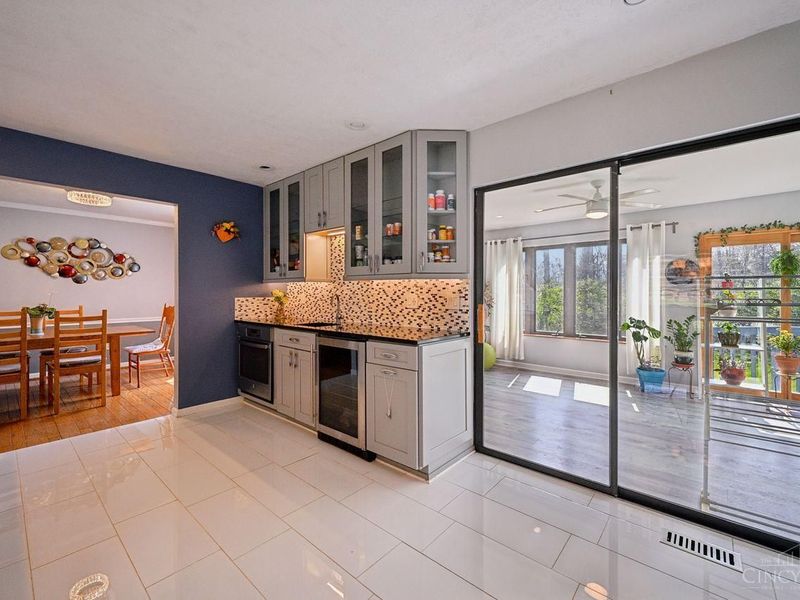 11388 Marlette Drive, Symmes Township, OH 45249 Photo 7