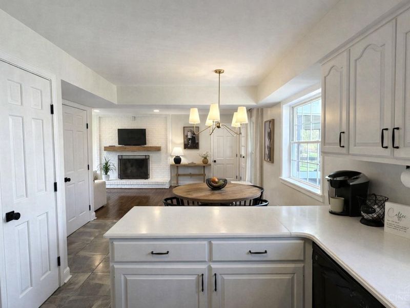 8124 Cabinet Circle, Anderson Twp, OH 45244 Photo 12