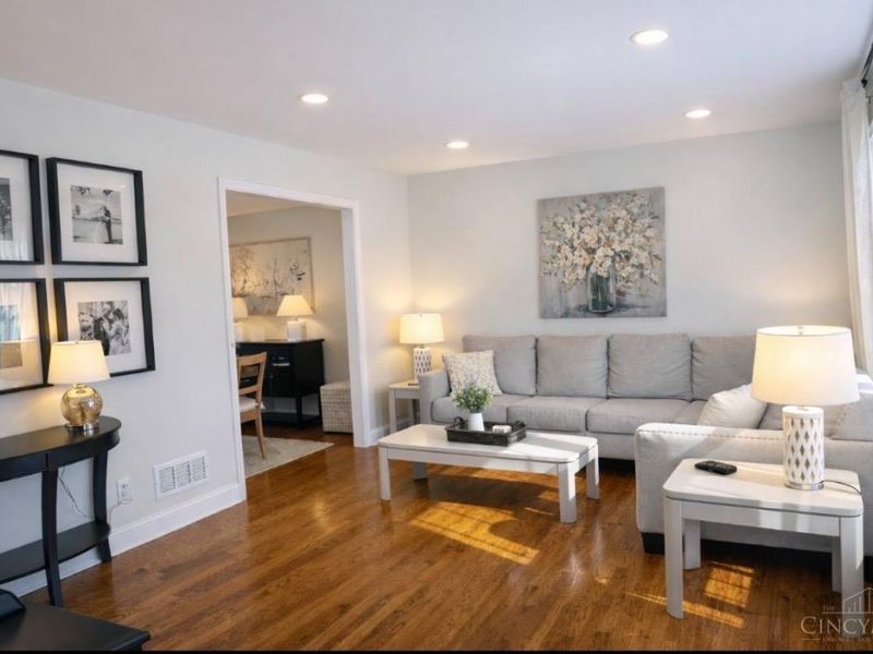 8124 Cabinet Circle, Anderson Twp, OH 45244 Photo 6