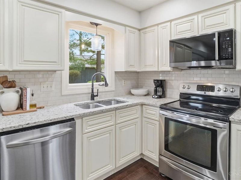 10701 Old Pond Drive, Cincinnati, OH 45249 Photo 15