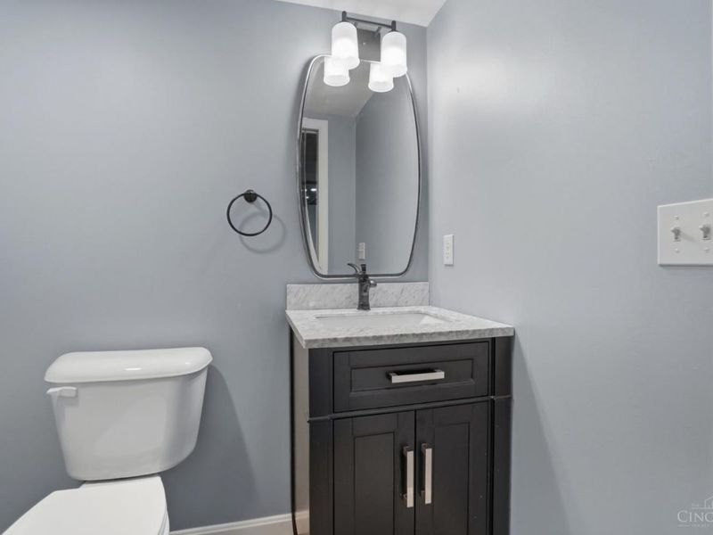 10701 Old Pond Drive, Cincinnati, OH 45249 Photo 44