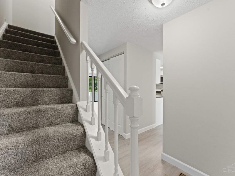 342 Bexley Court, Mason, OH 45040 Photo 4