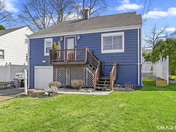 6 Wildmere, Norwalk, CT 06851