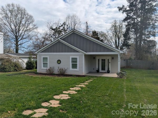 113 Mainview Drive, Mooresville, NC 28117
