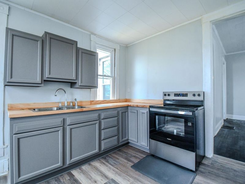 327 N Walnut Avenue, Sidney, OH 45365 Photo 9