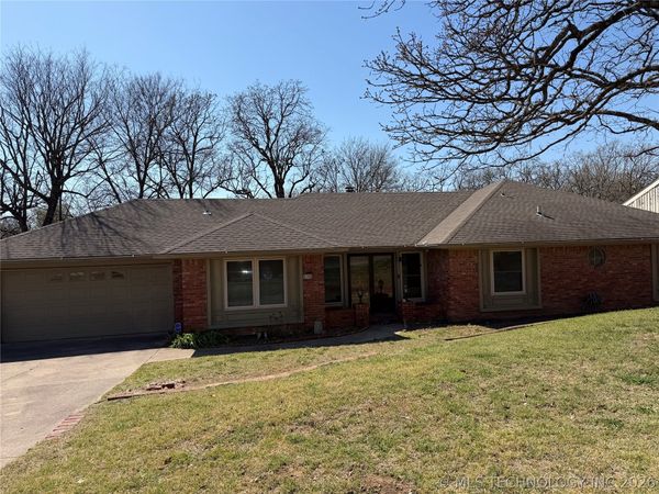 2164 N Waco Avenue, Tulsa, OK 74127