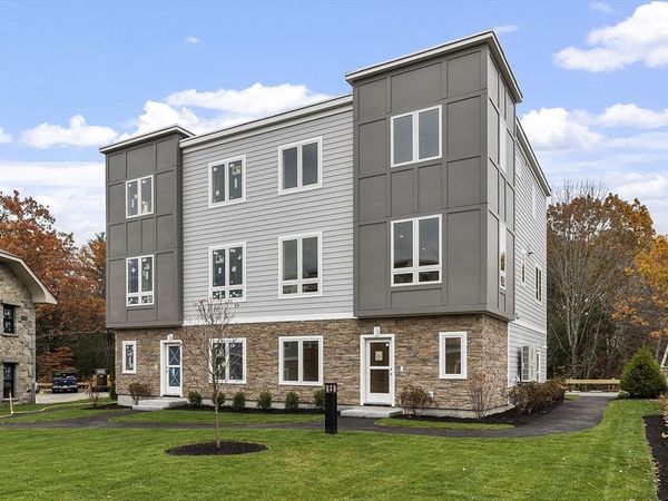 225 Middlesex Turnpike, Unit 108, Burlington, MA 01803