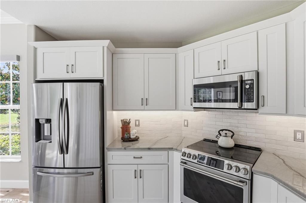 8040 Players Cove Dr, Unit 102, Naples, FL 34113 Photo