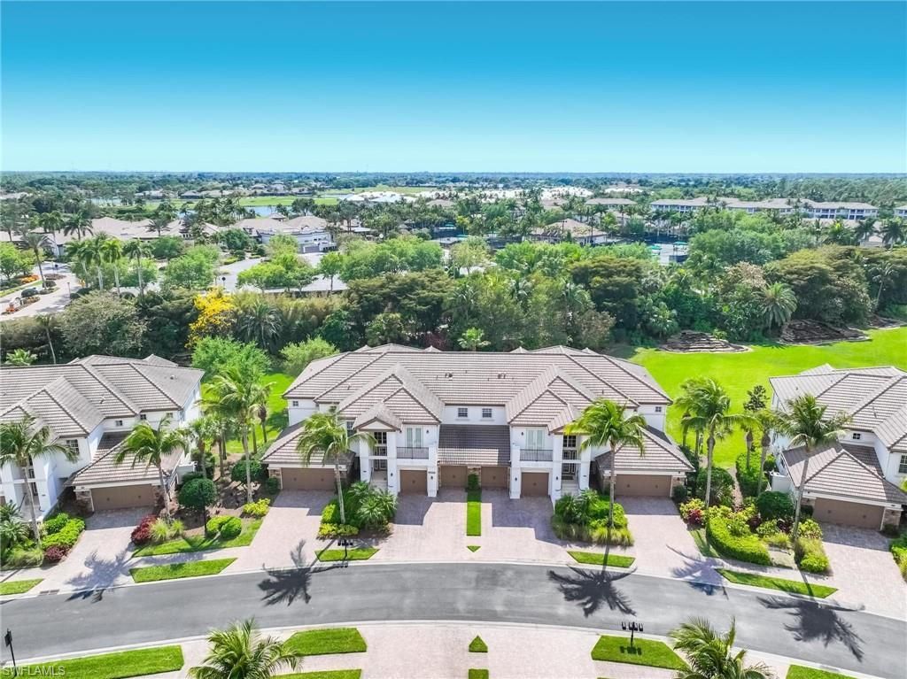 8040 Players Cove Dr, Unit 102, Naples, FL 34113 Photo