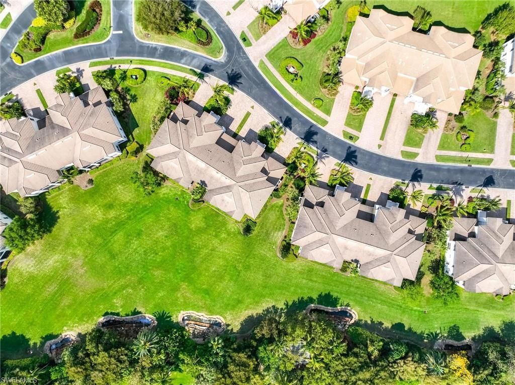 8040 Players Cove Dr, Unit 102, Naples, FL 34113 Photo