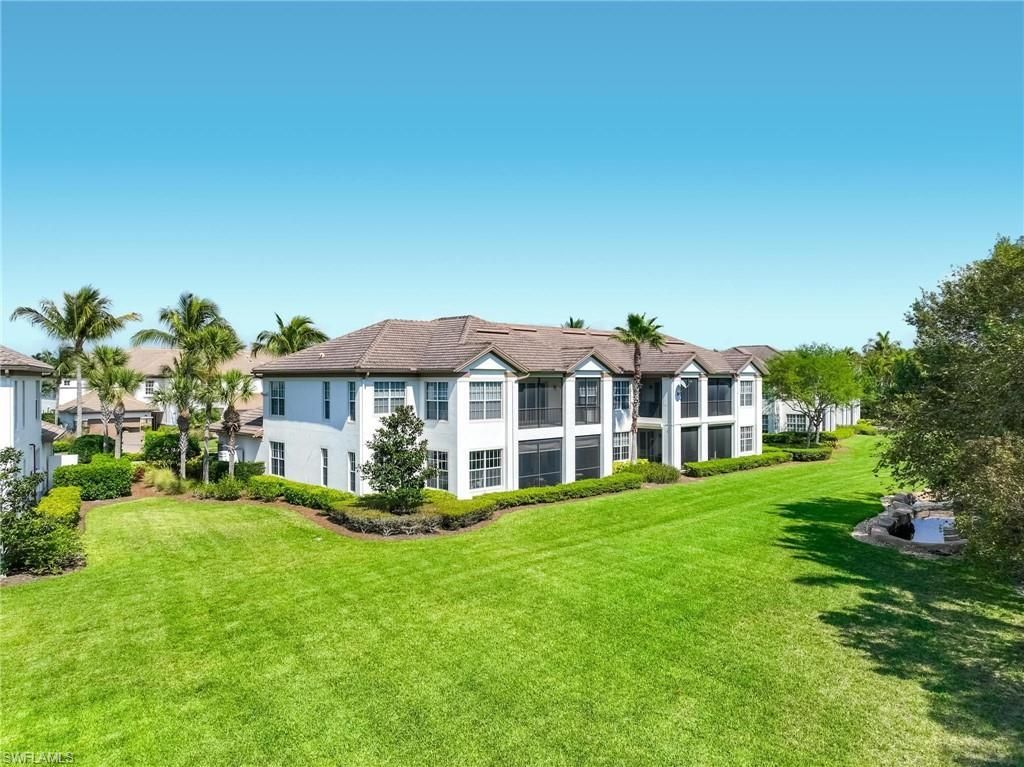 8040 Players Cove Dr, Unit 102, Naples, FL 34113 Photo
