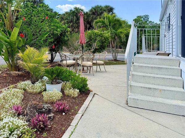 2 Jade DR , Unit 2J, NAPLES, FL 34114
