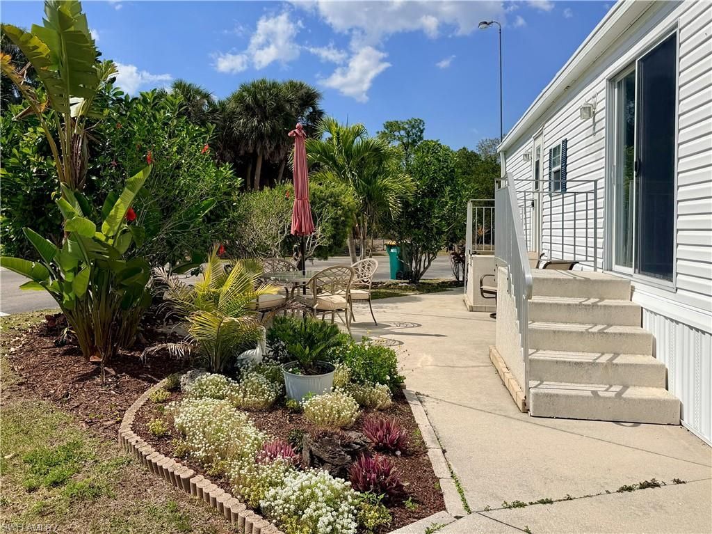 2 Jade Dr, Unit 2J, Naples, FL 34114 Photo