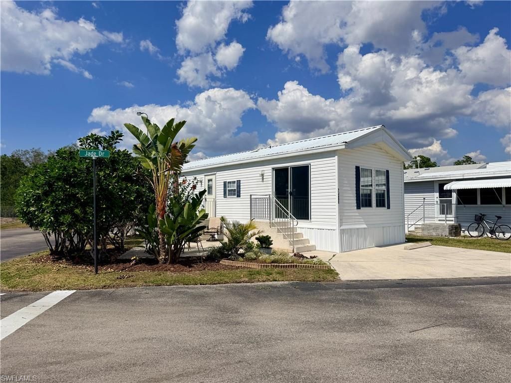 2 Jade Dr, Unit 2J, Naples, FL 34114 Photo