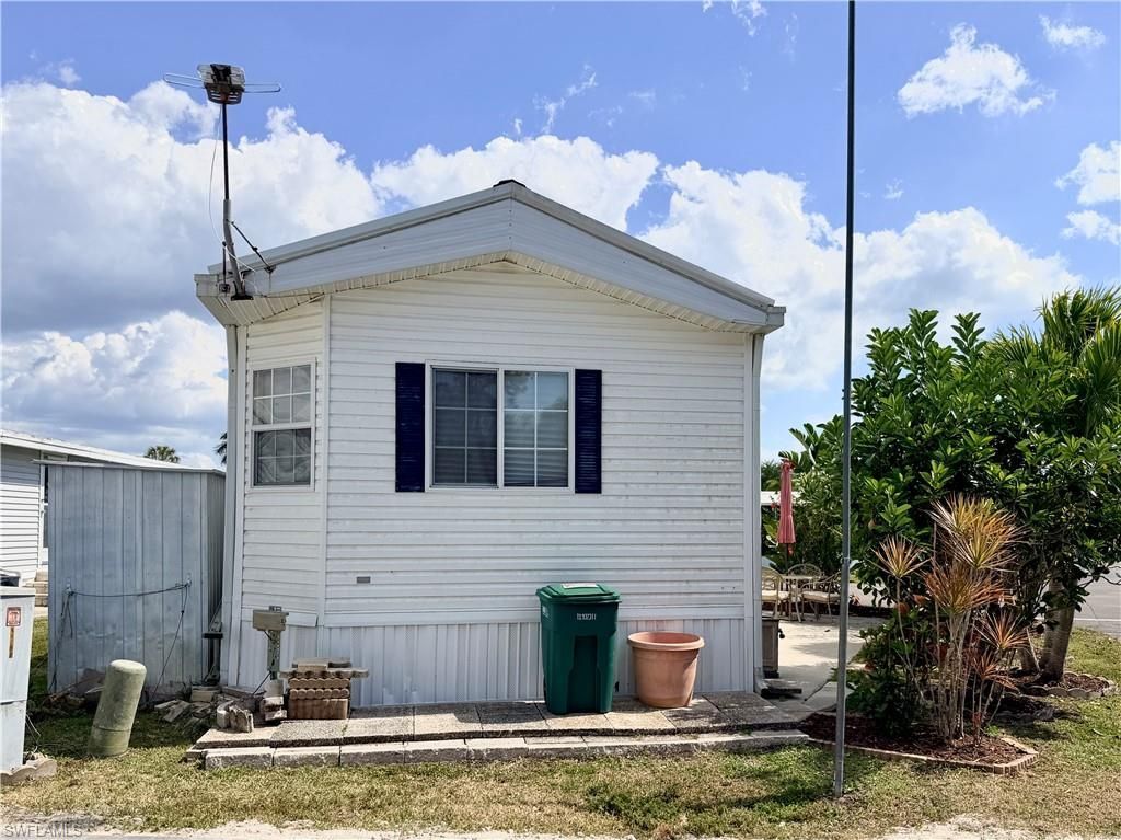 2 Jade Dr, Unit 2J, Naples, FL 34114 Photo