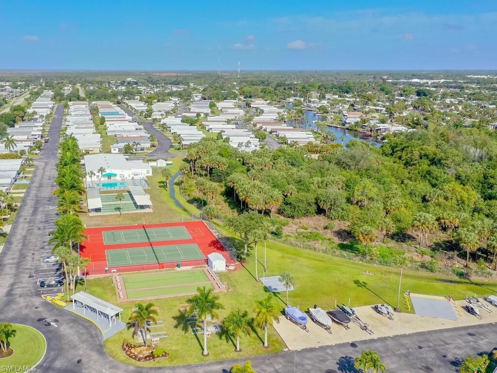 2 Jade Dr, Unit 2J, Naples, FL 34114 Photo