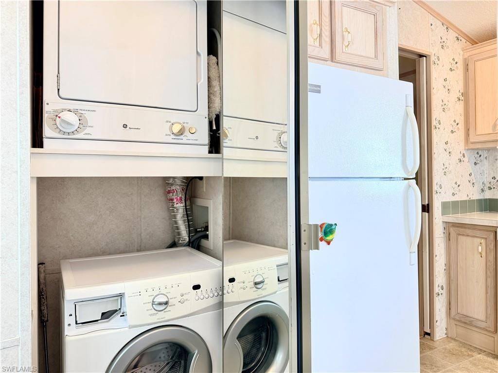 2 Jade Dr, Unit 2J, Naples, FL 34114 Photo