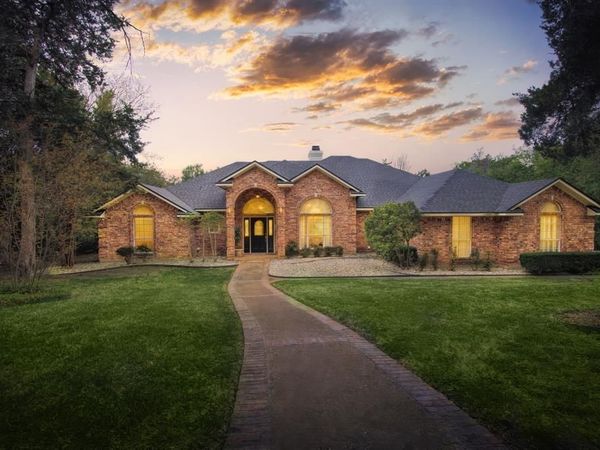 13 Timber Ridge Trail, Lorena, TX 76655