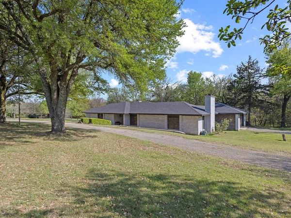 59 College Creek Drive, Denison, TX 75020