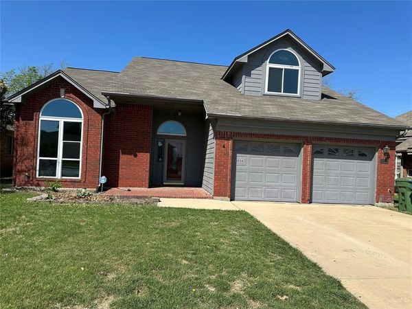 2036 Frontier Trail, Lewisville, TX 75067