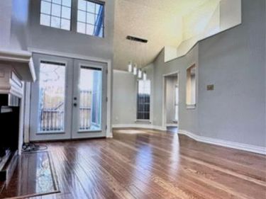 3115 Royal Gable Drive, Dallas, TX 75229