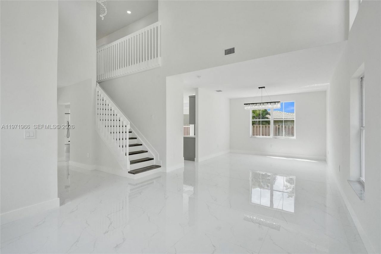 14422 N Royal Cove Cir, Davie, FL 33325 Photo